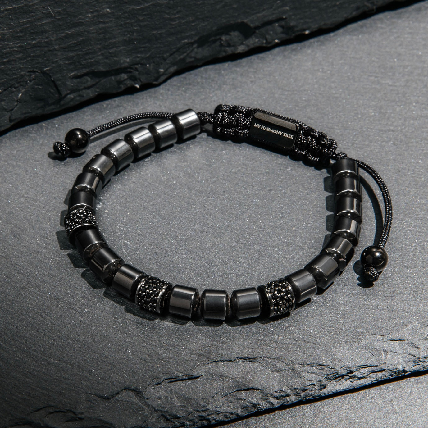 Metal Beads & Black Crystals Bracelet - My Harmony Tree