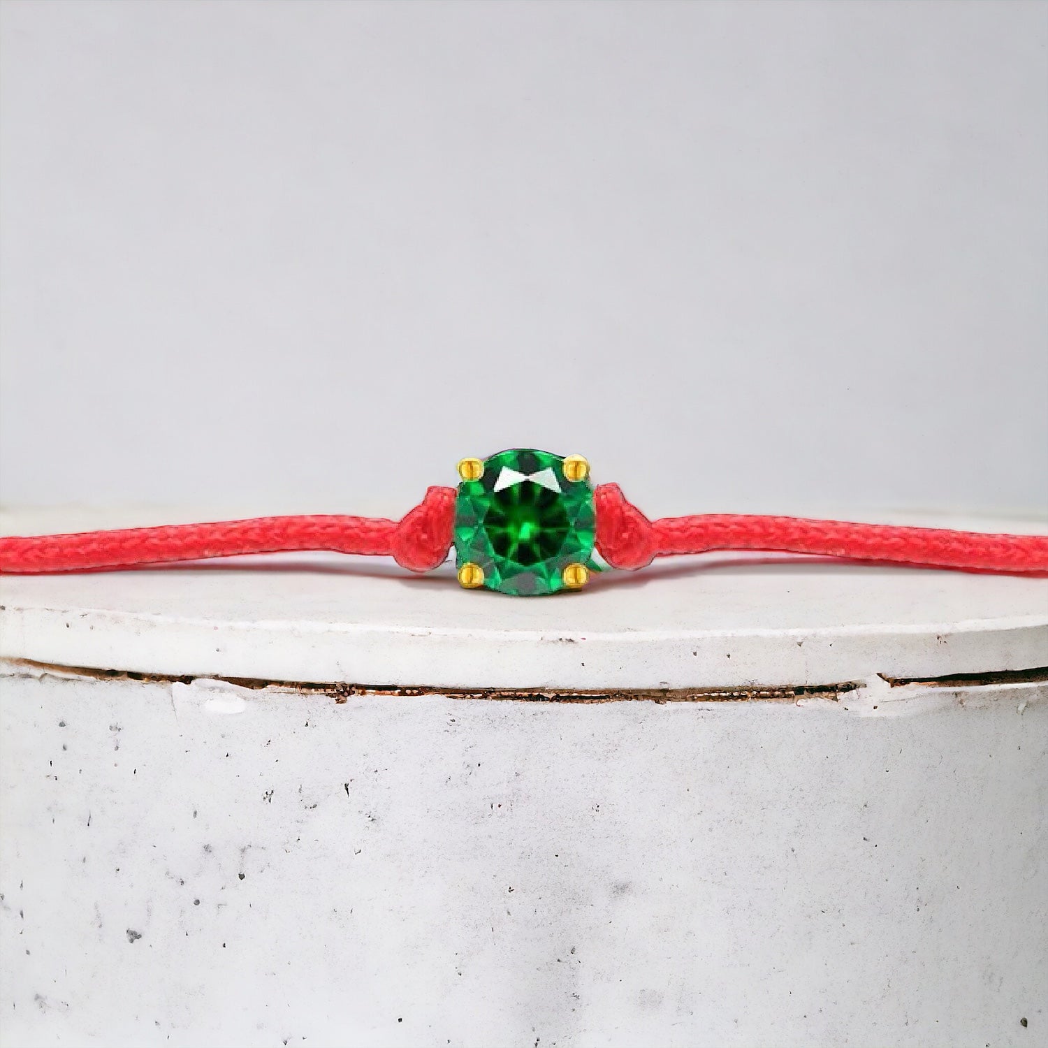 Little Green Crystal Thin Red String Protection Bracelet - My Harmony Tree