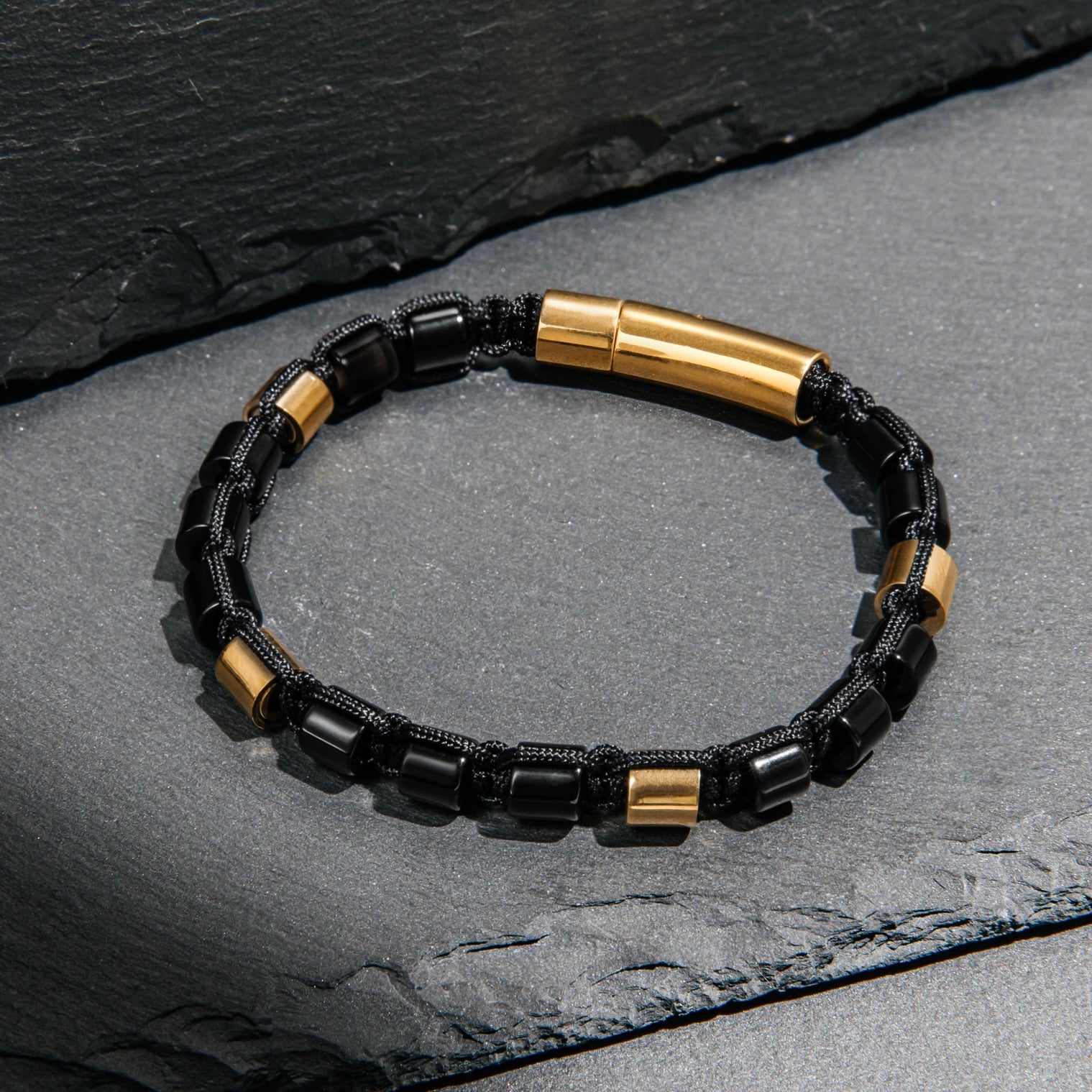 Black Onyx & Gold Beads Bracelet - My Harmony Tree